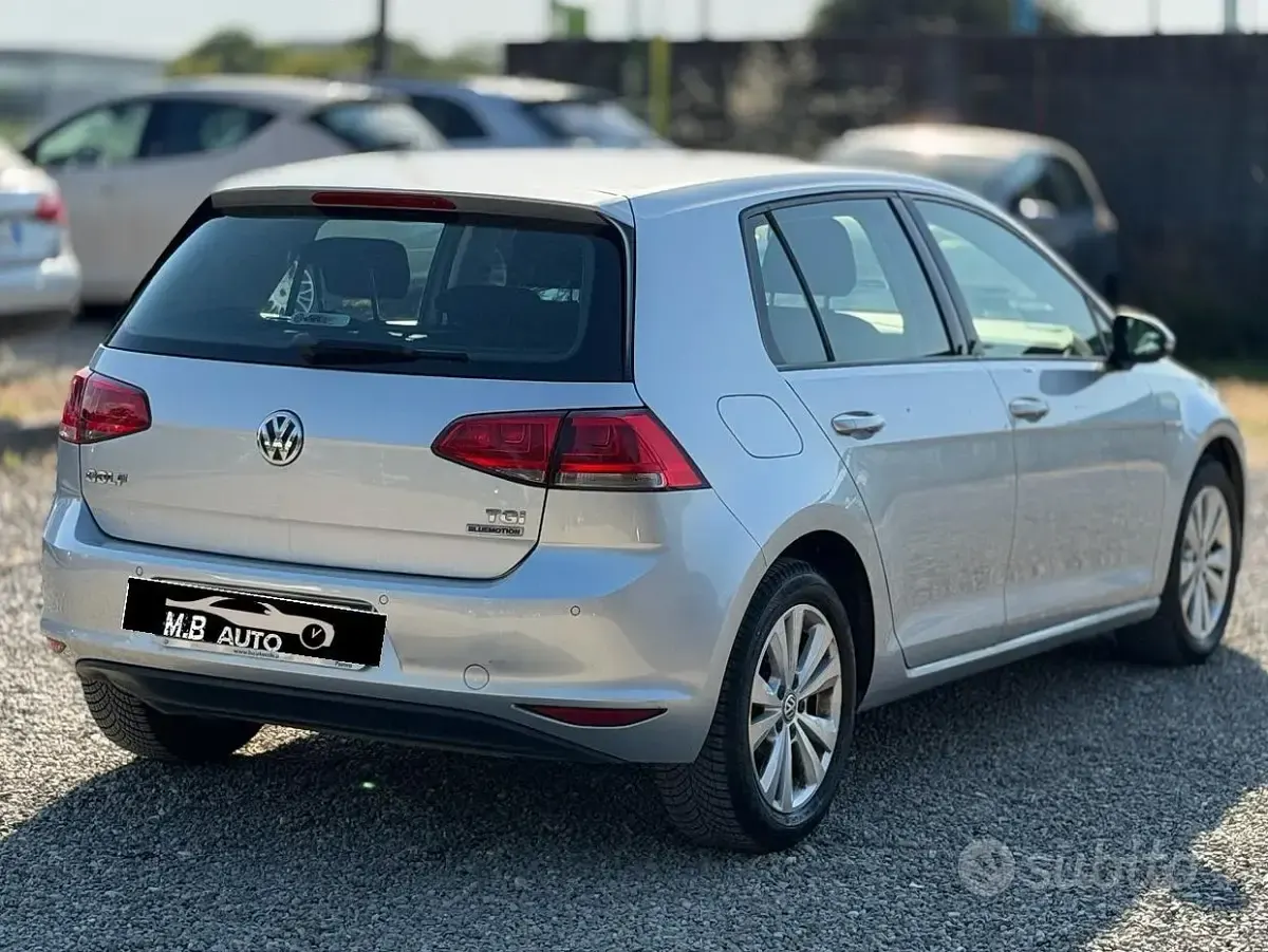 Usata VW Golf VII 110 CV (80 kW) 2015 Grigio Berlina