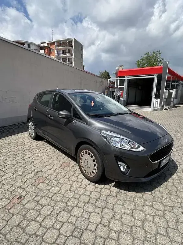 Begagnad Ford Fiesta Titanium 75 HK (55 kW) 2021 Halvkombi