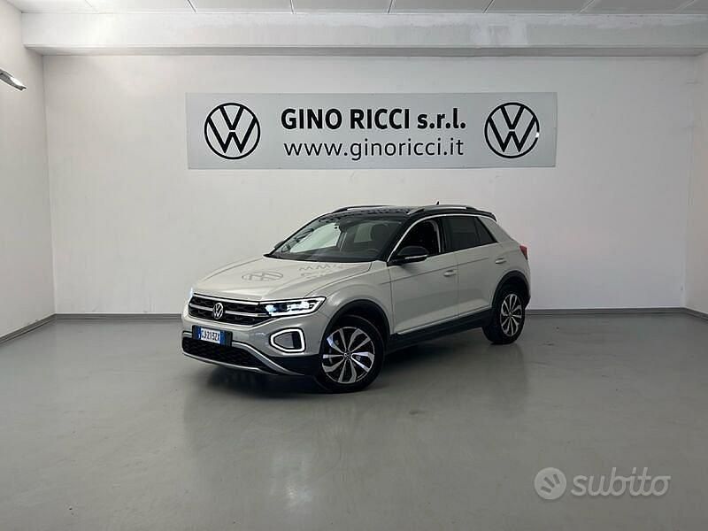 Usata VW T-Roc Style 150 CV (110 kW) 2022 Beige SUV