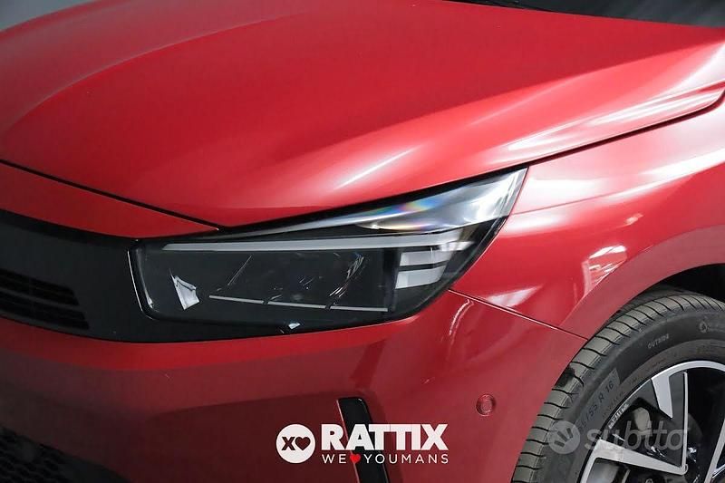 Usata Opel Corsa S 101 CV (74 kW) 2025 Kardio red Utilitaria