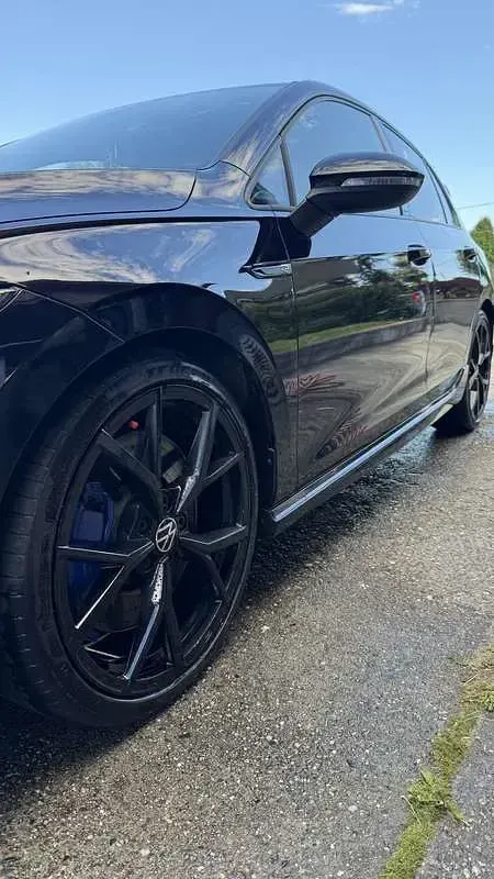 Usata VW Golf VIII R 320 CV (235 kW) 2022