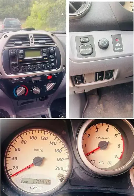 Usata Toyota RAV4 116 CV (85 kW) 2002 Grigio SUV