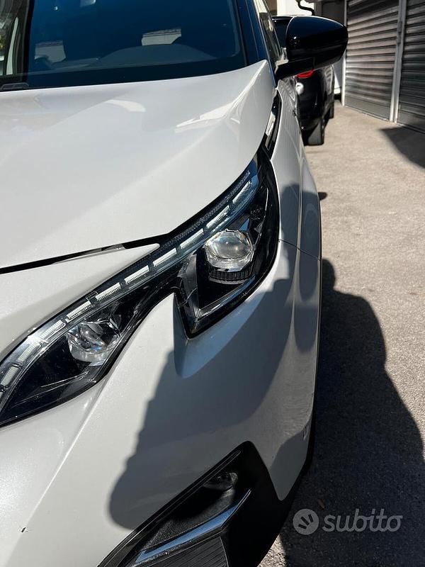Usata Peugeot 3008 GT-line 119 CV (87 kW) 2017 Bianco SUV