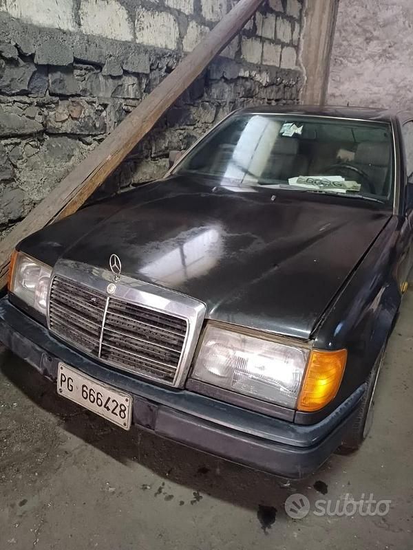 Usata Mercedes 230 1990 Coupé