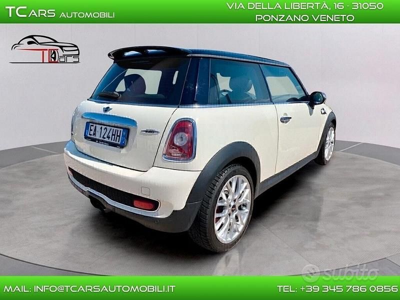 Usata Mini John Cooper Works 211 CV (155 kW) 2009 Beige Utilitaria