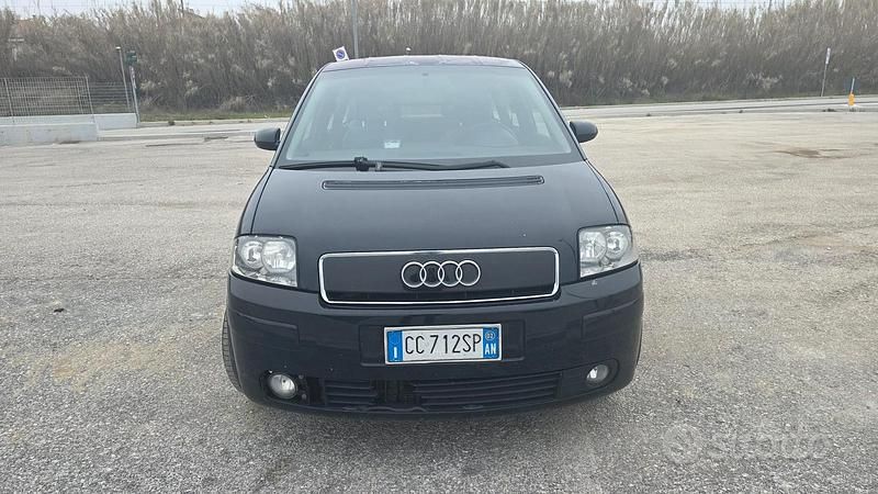 Usata Audi A2 2002 Blu Utilitaria