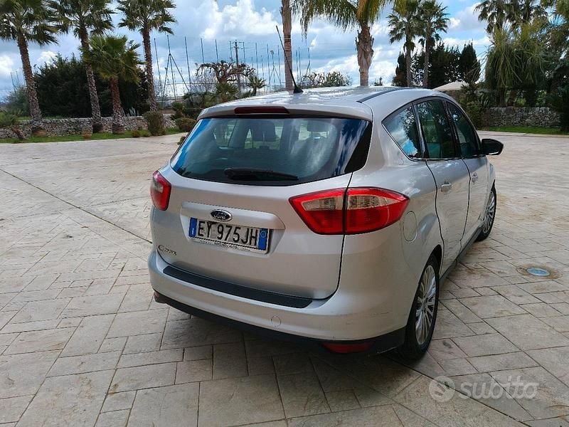 Usata Ford C-MAX 115 CV (84 kW) 2015 Grigio Monovolume