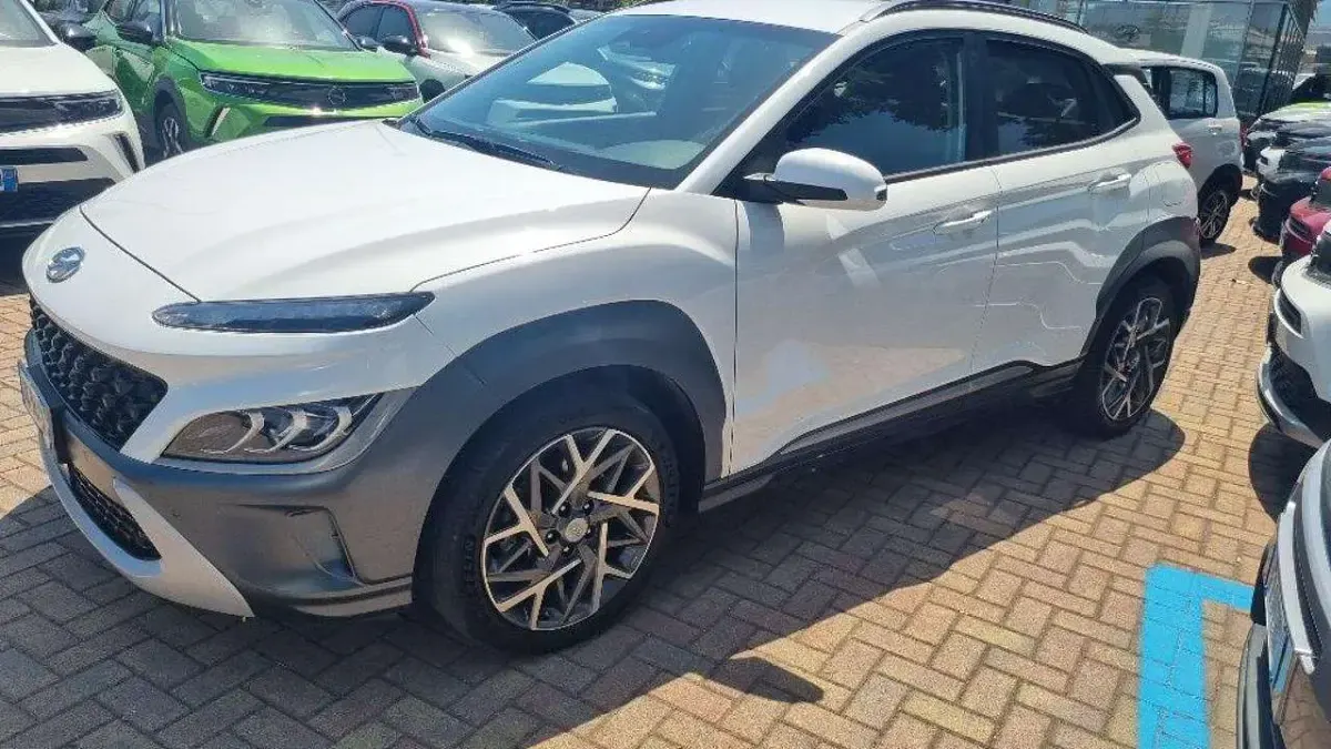Usata Hyundai Kona 105 CV (77 kW) 2022 Antracite SUV