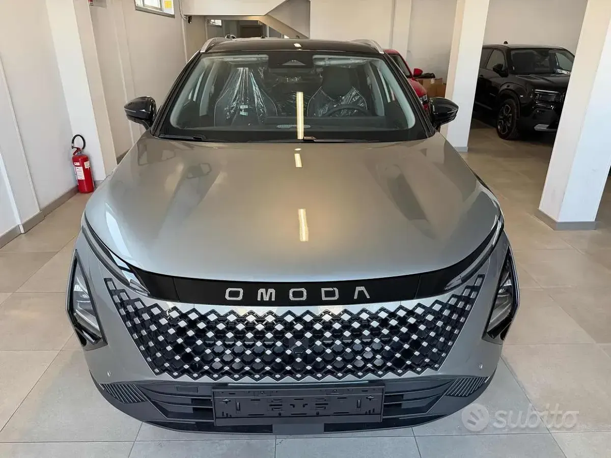 Nuova Omoda 5 147 CV (108 kW) 2026 Grigio SUV
