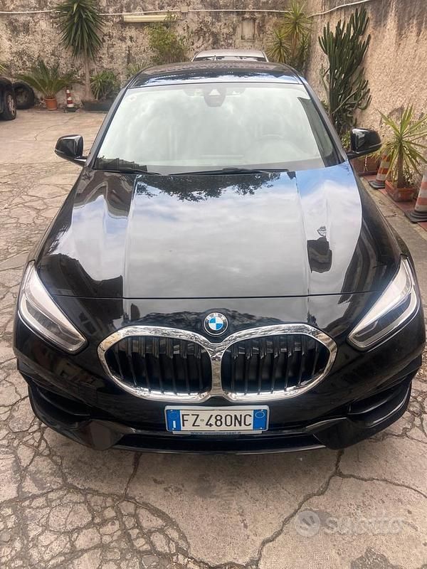 Usata BMW 120 Sport Line 190 CV (139 kW) 2020 Nero Utilitaria