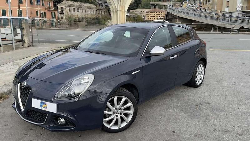 Other Usata 2019 Alfa Romeo Giulietta Super Tre volumi | 13.400 € (Ottimo prezzo) - Immagine 1/4