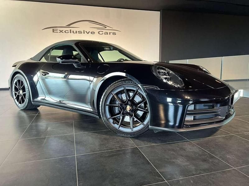 Usata Porsche 911 Carrera Cabriolet 394 CV (289 kW) 2025 Ner jet met/ nero Cabrio