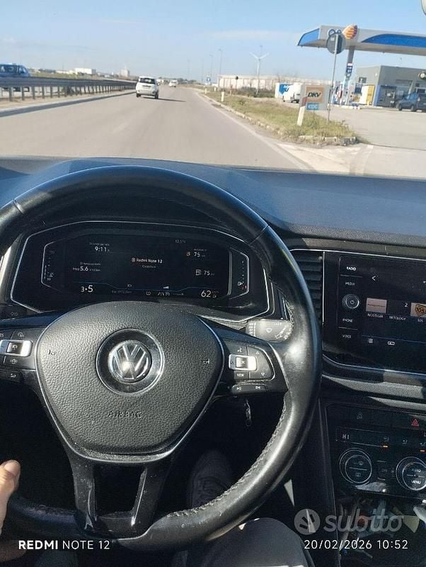 Usata VW T-Roc 115 CV (84 kW) 2018 SUV