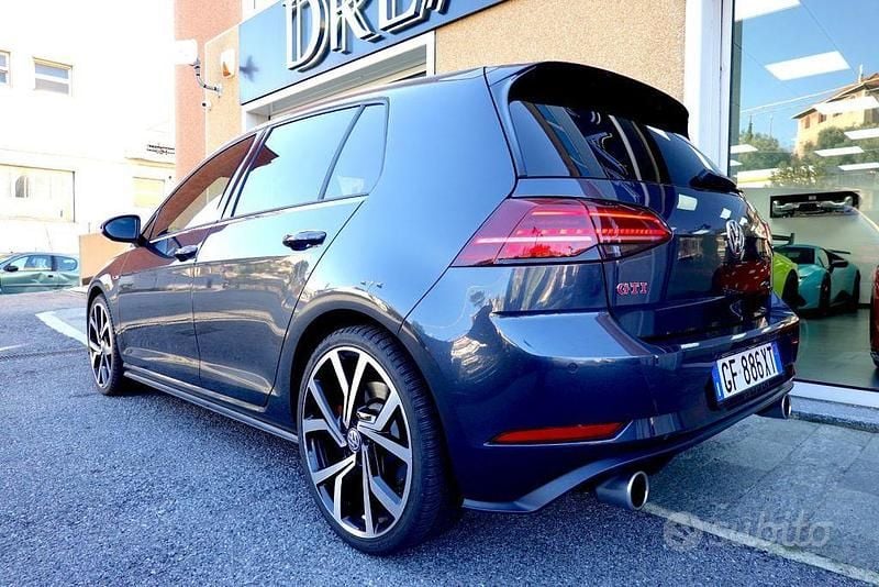 Usata VW Golf VII GTI 245 CV (180 kW) 2018 Grigio Berlina