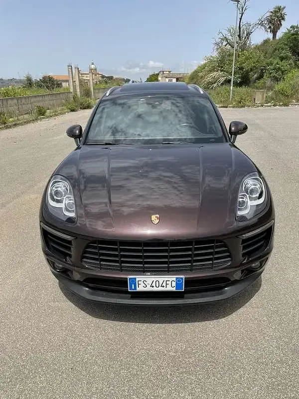 Usata Porsche Macan 250 CV (183 kW) 2017 Marrone SUV