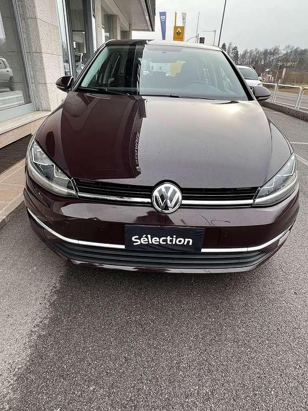 Usata VW Golf VII Business 116 CV (85 kW) 2018 Marrone Berlina