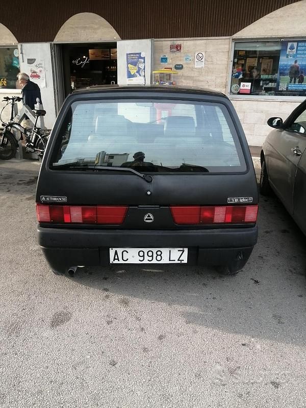 Nero Usata 1995 Autobianchi Y10 Due volumi | 1000 € - Immagine 1/4