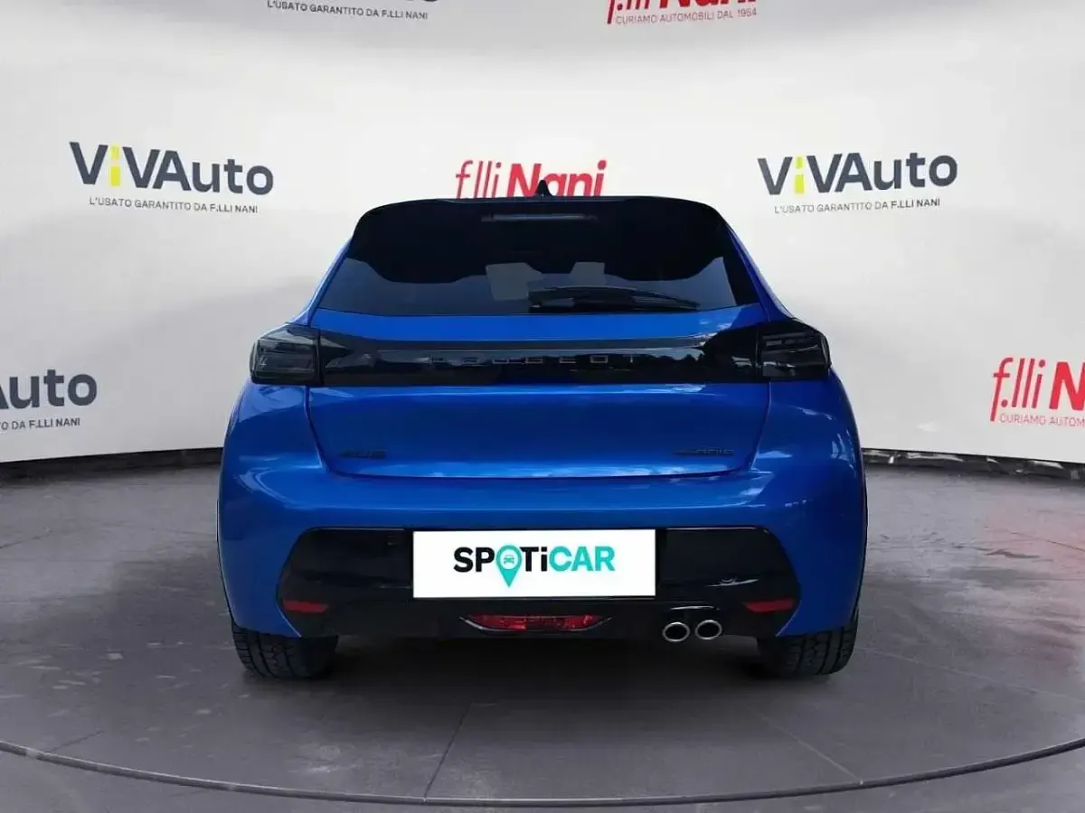 Usata Peugeot 208 GT 136 CV (100 kW) 2024 Blu Utilitaria