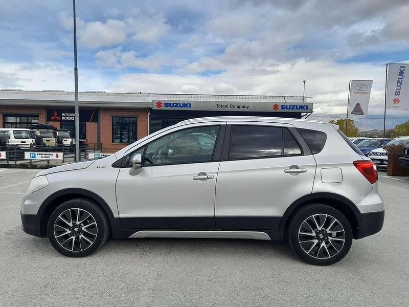 Usata Suzuki SX4 S-Cross 120 CV (88 kW) 2015 Argento SUV