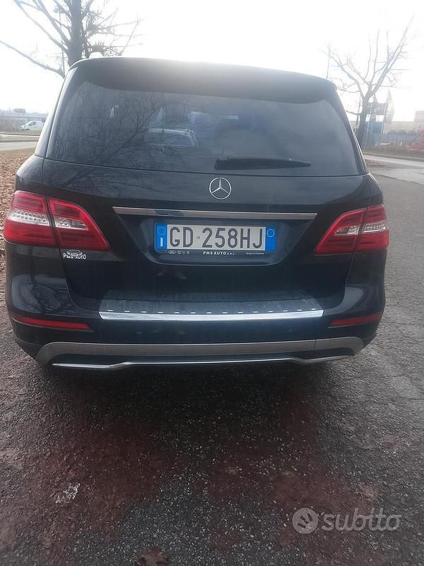 Usata Mercedes ML250 Premium 204 CV (150 kW) 2012 Nero SUV