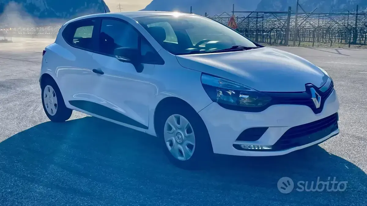 Usata Renault Clio IV 75 CV (55 kW) 2018 Bianco Berlina