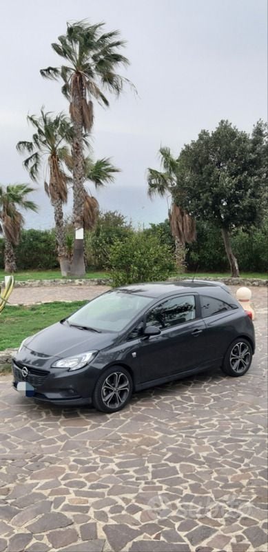 Usata 2016 Opel Corsa OPC Due volumi | 12.500 € (Buon prezzo) - Immagine 1/4