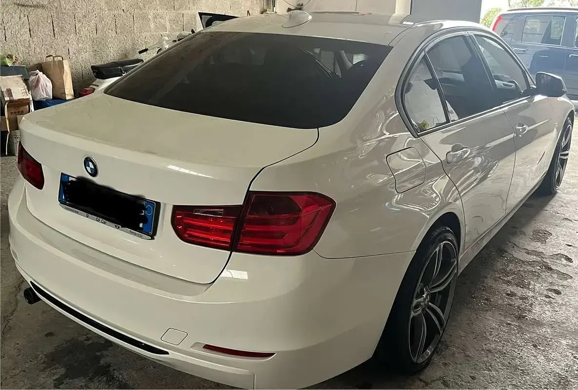 Usata BMW 316 116 CV (85 kW) 2012 Bianco Berlina