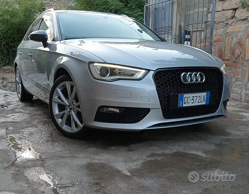 Grigio Usata 2015 Audi A3 Tre volumi | 11.000 € (Buon prezzo) - Immagine 1/4