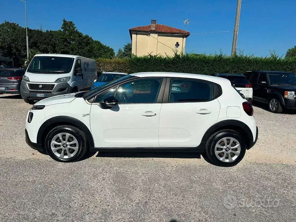 Usata Citroën C3 Feel 102 CV (75 kW) 2021 Bianco Utilitaria