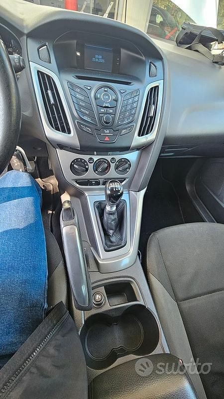 Usata Ford Focus 115 CV (84 kW) 2011 Berlina