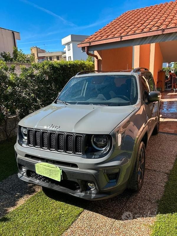 Usata Jeep Renegade 190 CV (139 kW) 2021 Grigio SUV