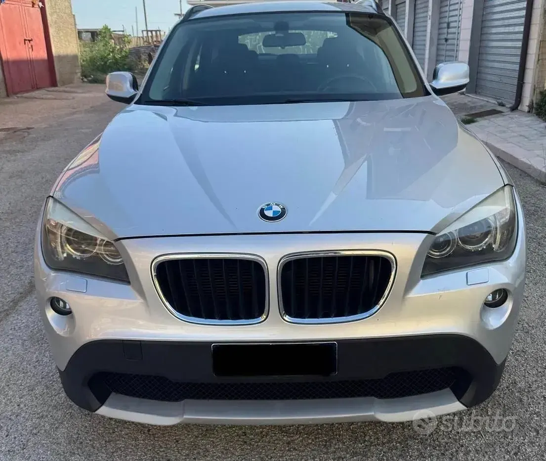Usata BMW X1 143 CV (105 kW) 2012 Grigio SUV