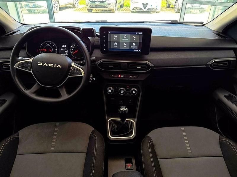 Usata Dacia Sandero Extreme 110 CV (80 kW) 2025 Grigio scisto Utilitaria
