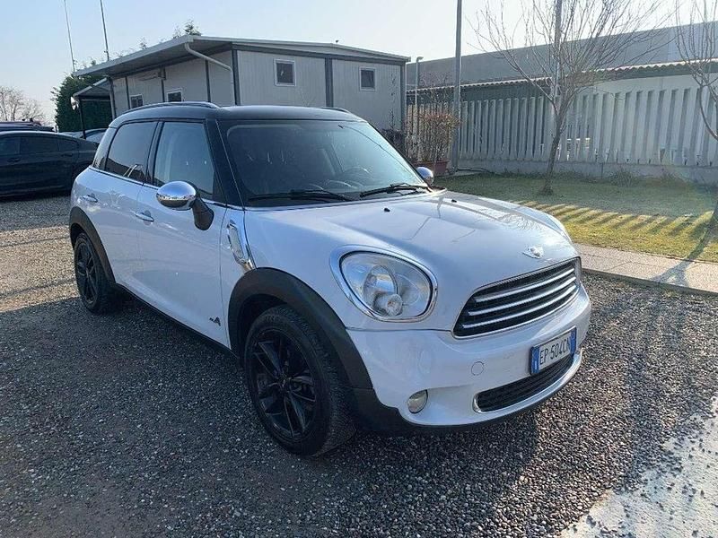 Usata Mini Cooper D Countryman 111 CV (81 kW) 2013 Bianco SUV