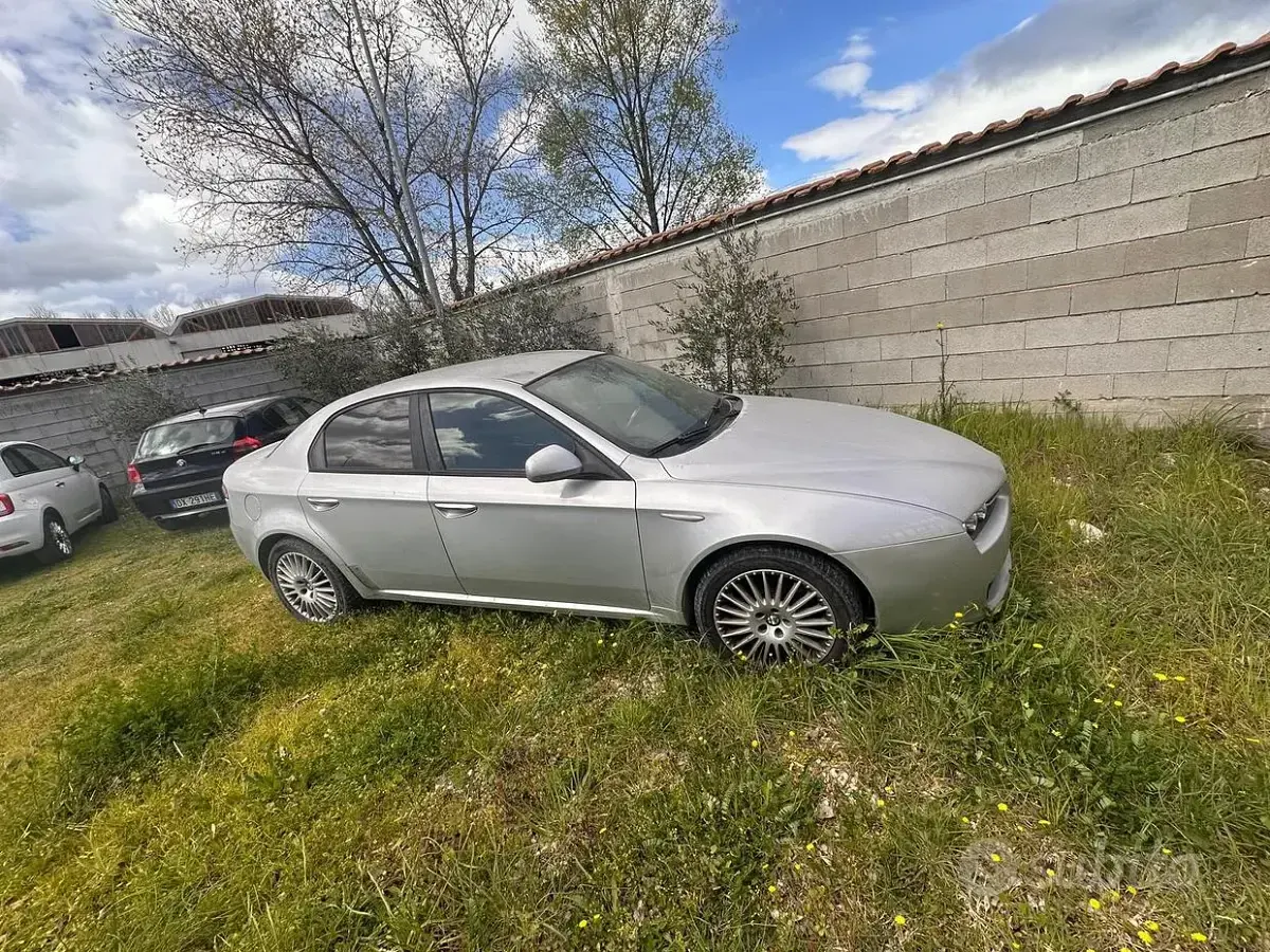 Usata Alfa Romeo 159 2005 Grigio Berlina