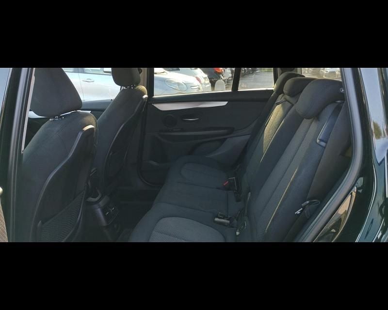 Usata BMW 218 Gran Tourer Sport Line 150 CV (110 kW) 2017 Nero Monovolume