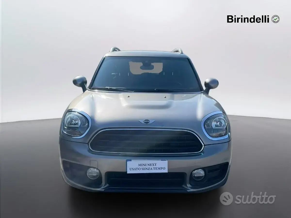 Usata Mini Countryman 116 CV (85 kW) 2017 Grigio SUV