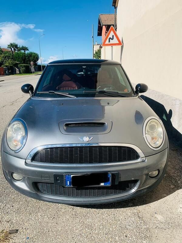Grigio Usata 2007 Mini Cooper S Due volumi | 7000 € - Immagine 1/4