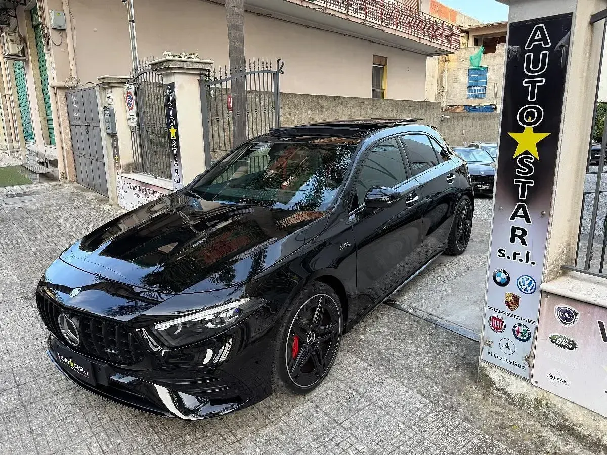 Usata Mercedes A35 AMG AMG Line Premium 305 CV (224 kW) 2025 Nero Berlina