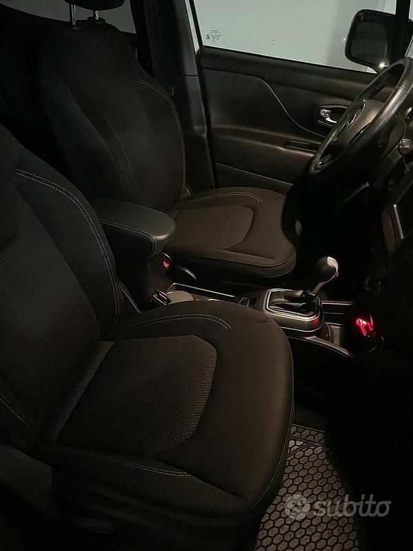 Usata Jeep Renegade Limited 120 CV (88 kW) 2021 SUV
