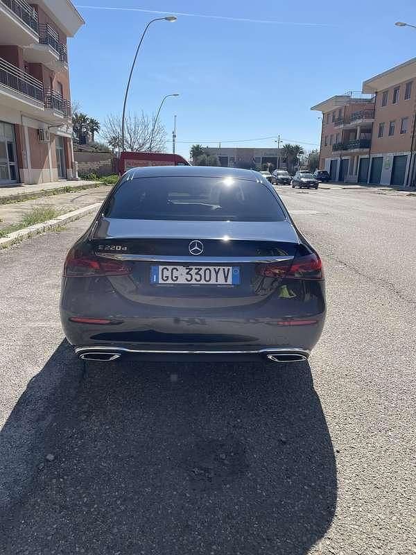 Usata Mercedes E220 Business 194 CV (142 kW) 2020 Berlina