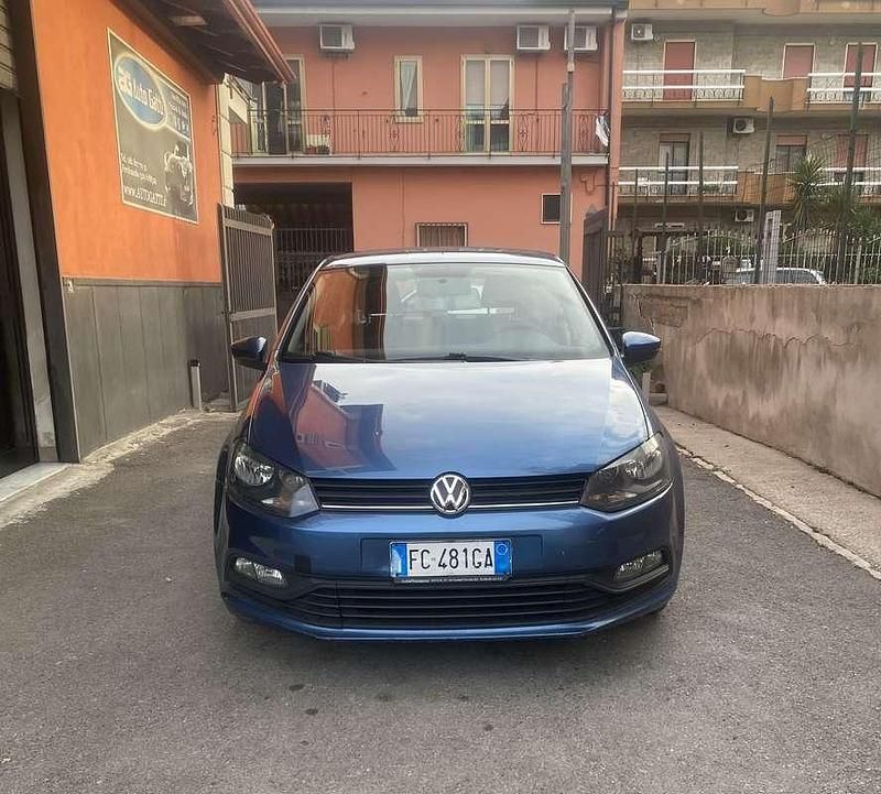 Usata 2016 VW Polo Trendline Tre volumi | 4900 € (Super prezzo) - Immagine 1/4