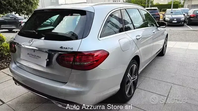 Usata Mercedes C220 194 CV (142 kW) 2019 Grigio Station wagon