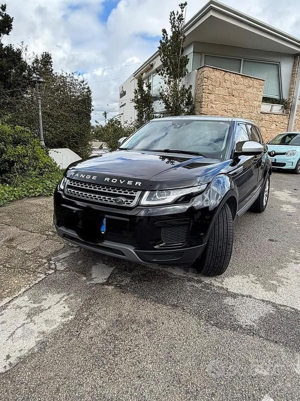 Usata Land Rover Range Rover evoque 150 CV (110 kW) 2018 Nero SUV