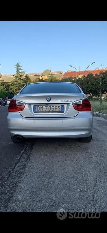 Usata BMW 320 129 CV (94 kW) 2008 Berlina