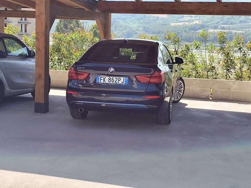 Usata BMW 318 Gran Turismo Luxury Line 150 CV (110 kW) 2017 Berlina