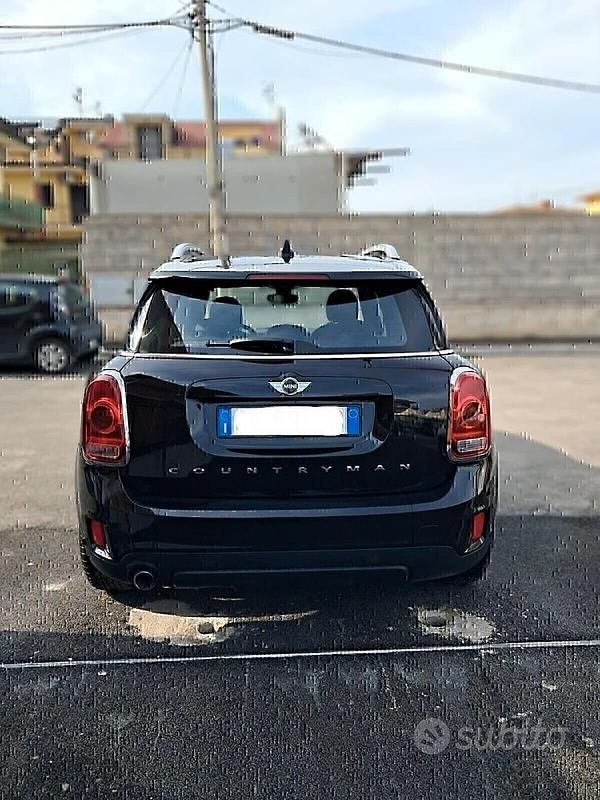Usata Mini Cooper D Countryman Business 150 CV (110 kW) 2017 Nero SUV