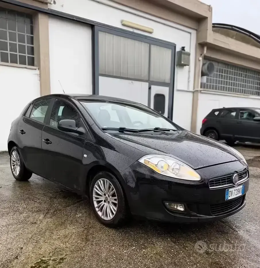 Usata Fiat Bravo Active 120 CV (88 kW) 2010 Nero Utilitaria