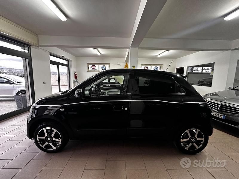 Usata Renault Twingo 90 CV (66 kW) 2018 Nero Utilitaria