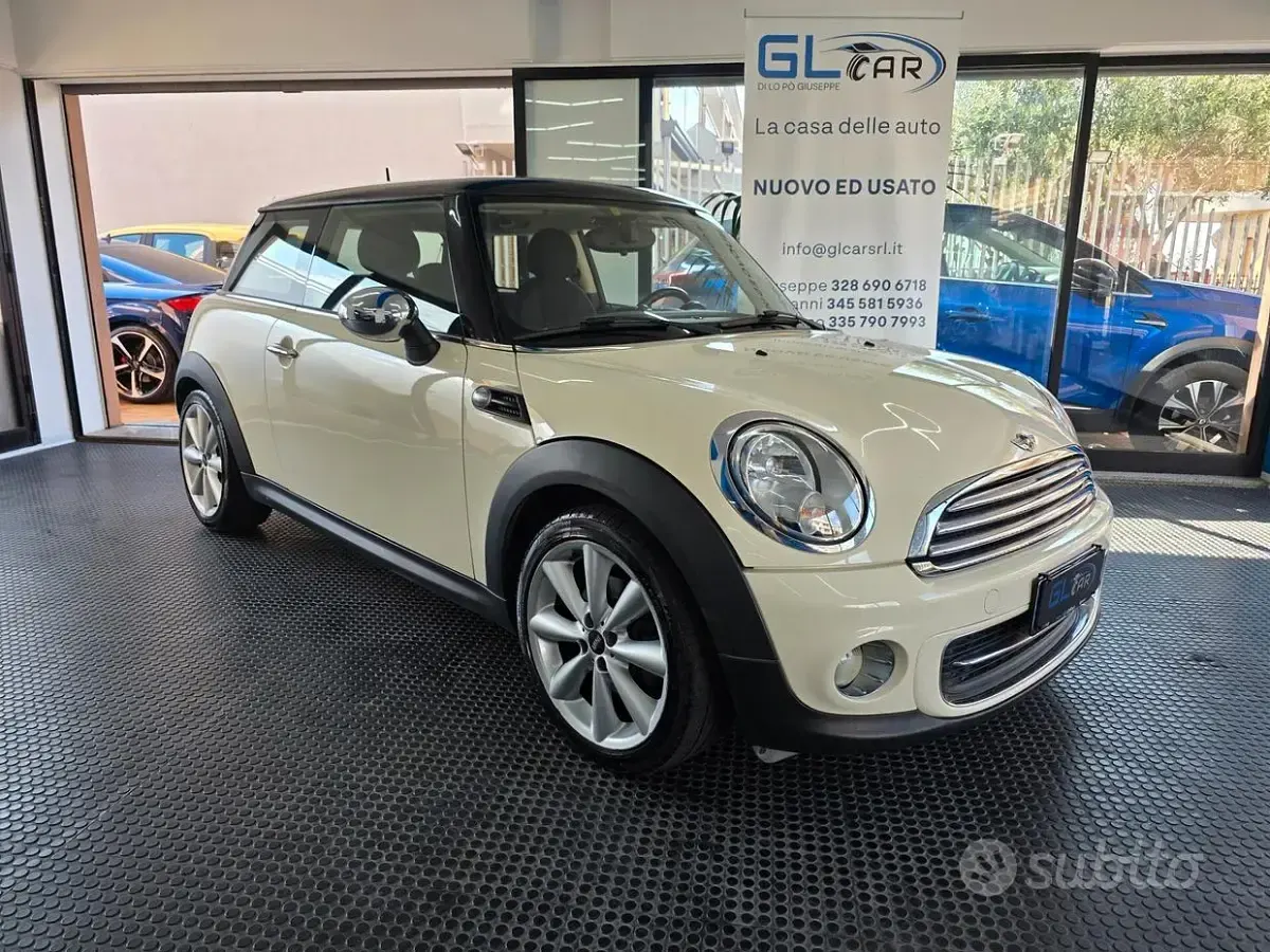Usata Mini Cooper D 112 CV (82 kW) 2014 Bianco Utilitaria